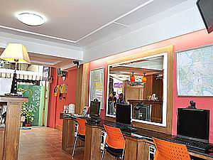 Oyo 335 Top Khaosan Hotel